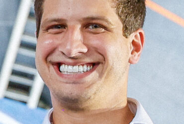 João Campos lidera corrida ao Governo de Pernambuco em 2026, aponta Quaest