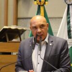 MP aponta fraude e pede demolição de mansão do presidente da Câmara Legislativa do DF