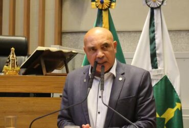 MP aponta fraude e pede demolição de mansão do presidente da Câmara Legislativa do DF